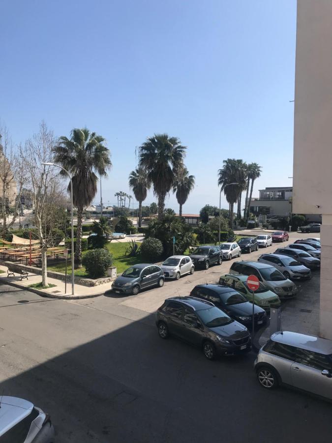 B E B Riviera Di Levante Terracina Eksteriør bilde